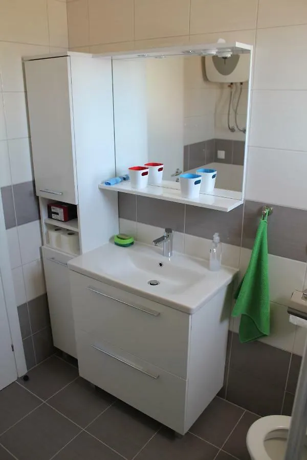 Mina Apartments Okrug Gornji