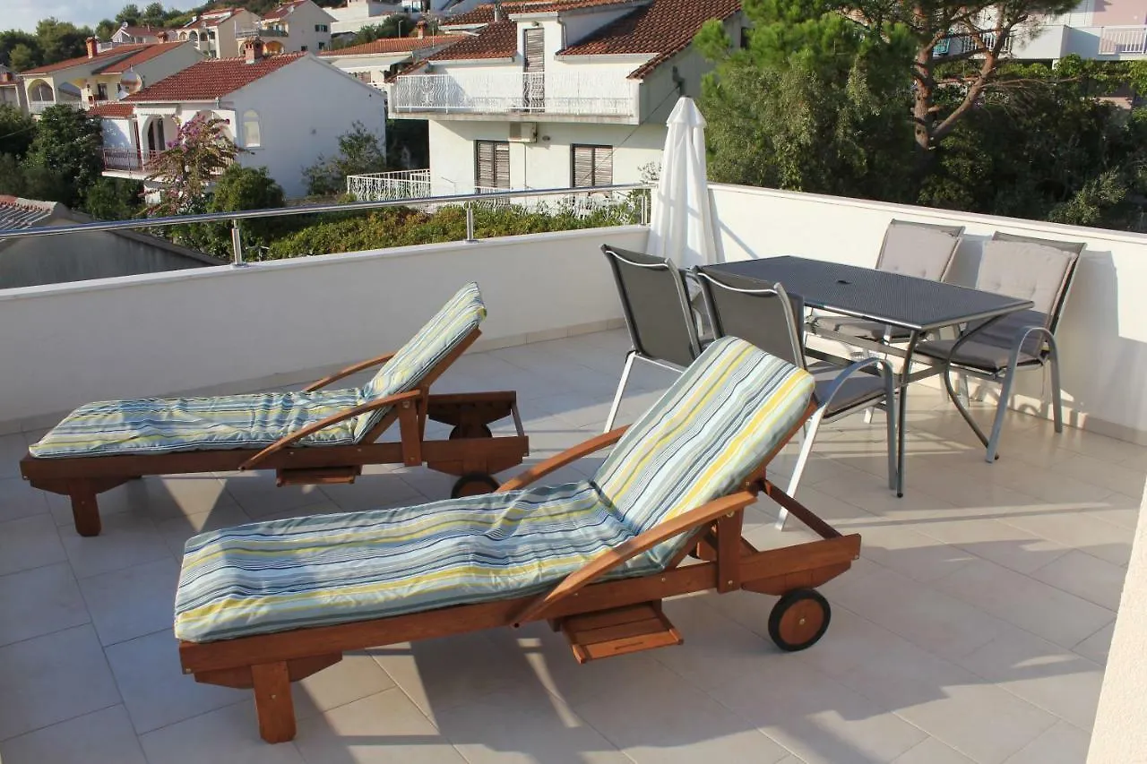 Mina Apartments Okrug Gornji